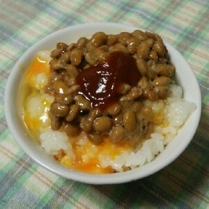 納豆の食べ方-生玉子＆ケチャップ♪